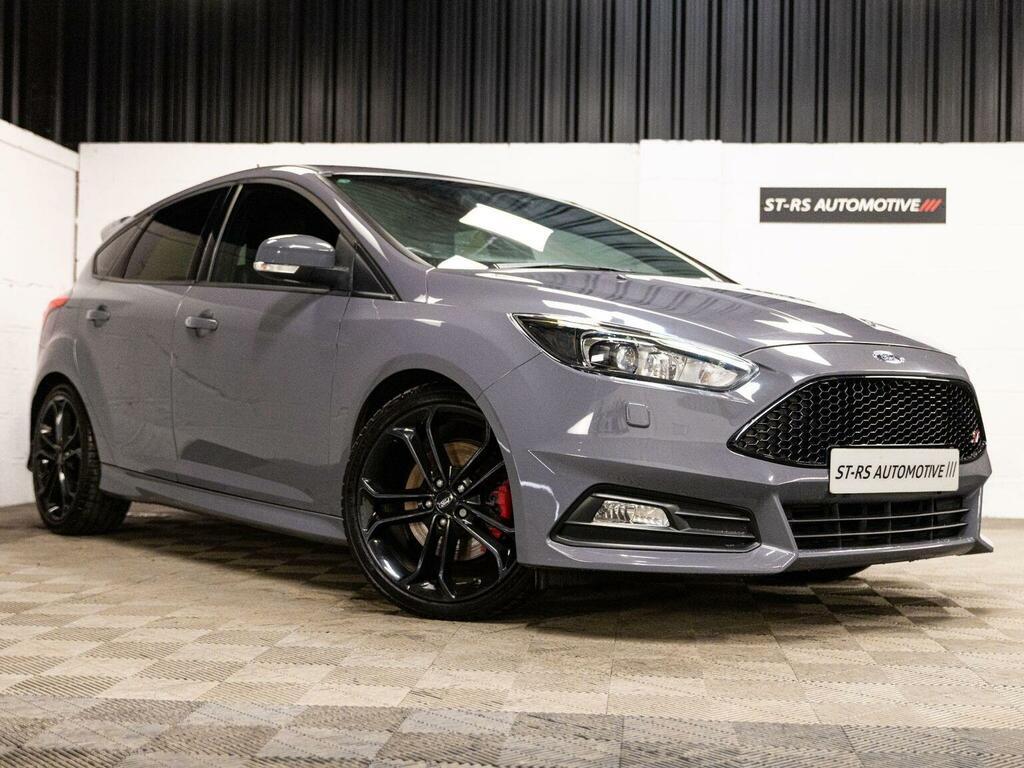 Ford Focus Hatchback 2.0T Ecoboost St-3 Euro 6 Ss 201 Grey