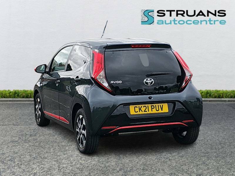Toyota Aygo X X-trend 1.0 Vvt-i X-shift Safety Sense Grey #2
