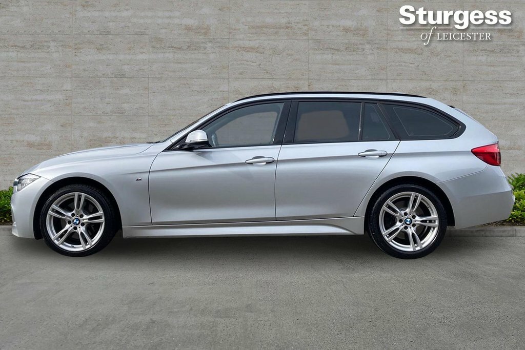 BMW 3 Series  Black #4