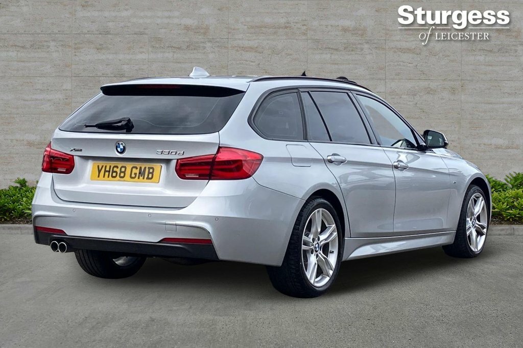 BMW 3 Series  Black #5