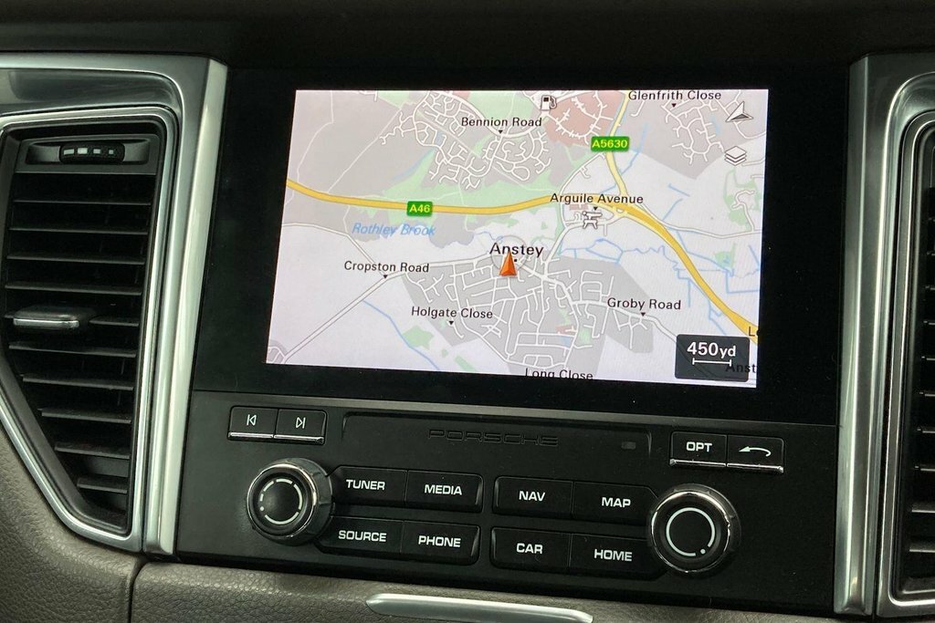 Porsche Macan V6 Gts Suv Black #20