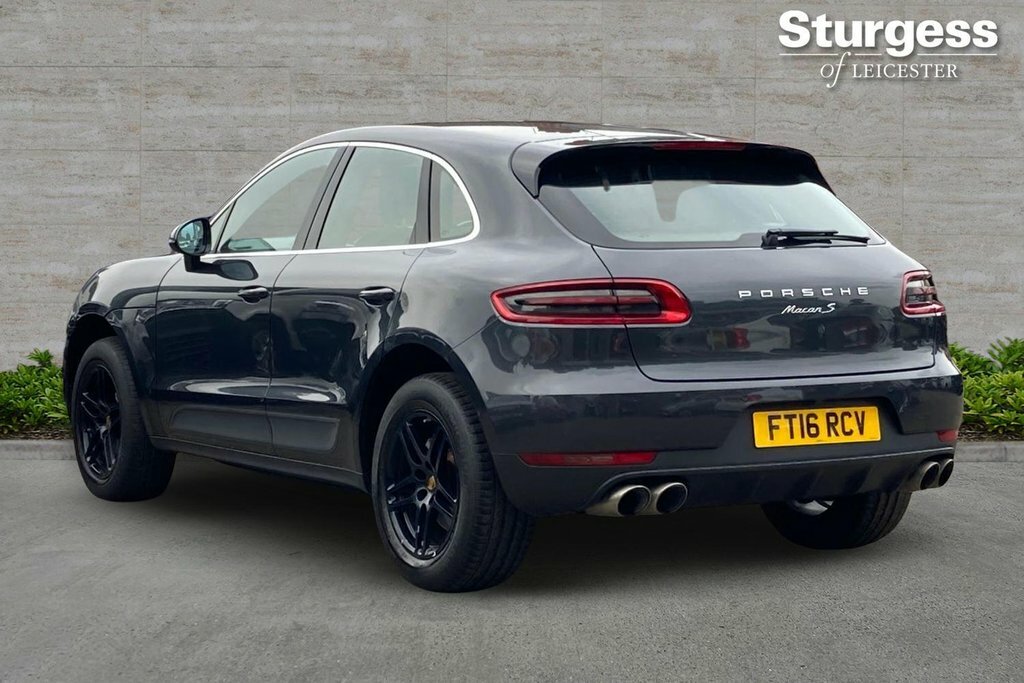 Porsche Macan V6 Gts Suv Black #7