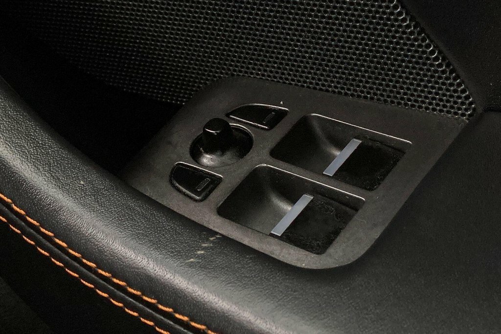 Jaguar F-Type V6 Convertible Black Pack Red #30