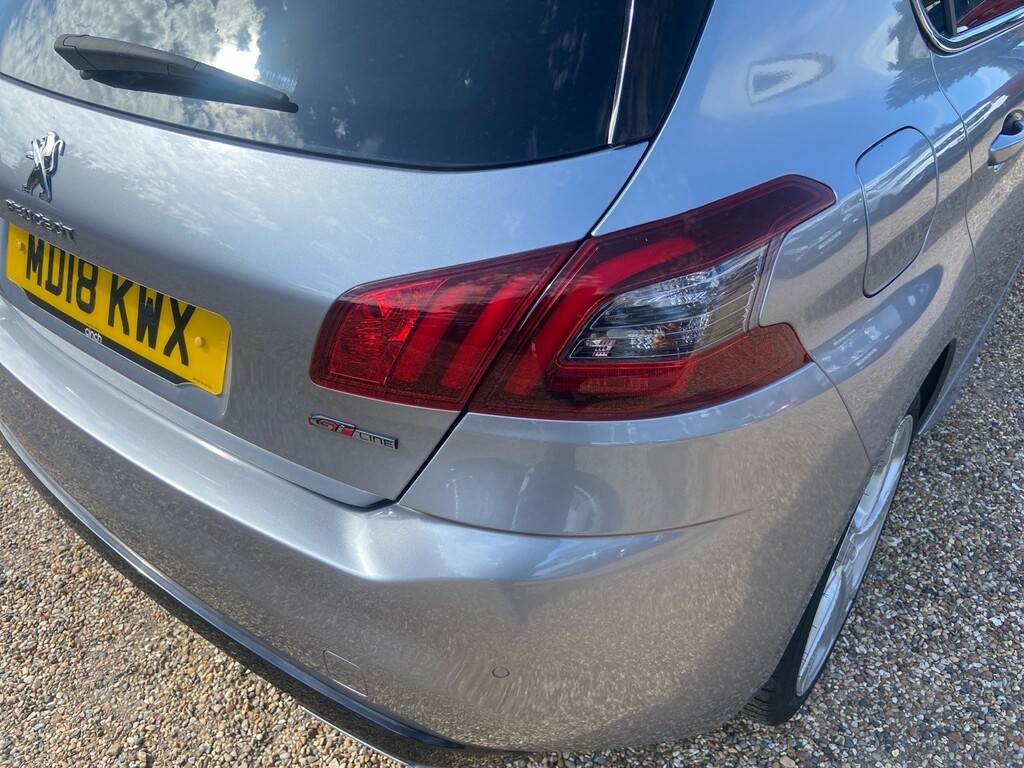 Peugeot 308 Hatchback White #43