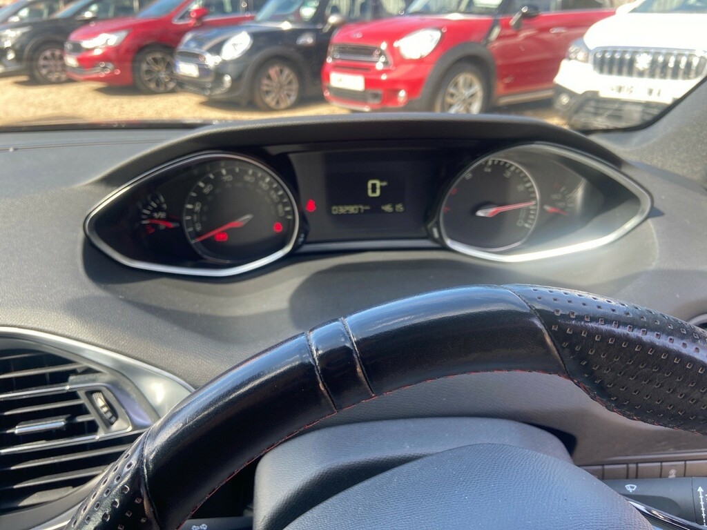 Peugeot 308 Hatchback White #21