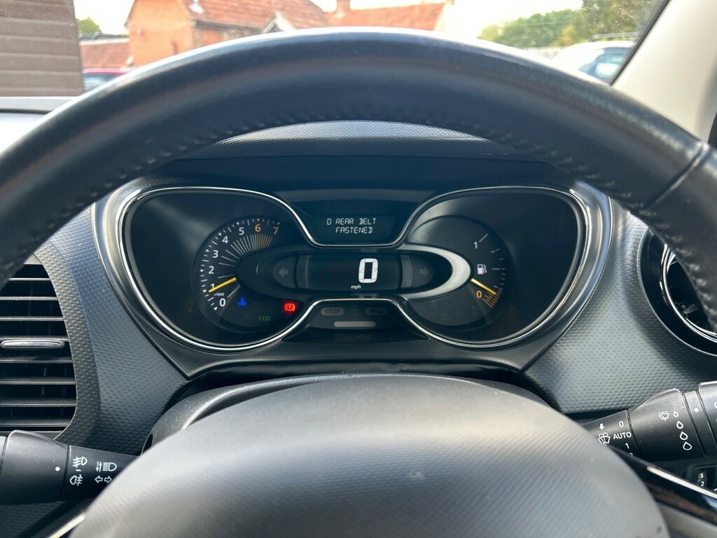 Renault Captur 1.5 Dci 90 Dynamique S Nav 2015 White #20