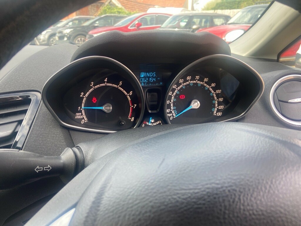 Ford Fiesta 1L Titanium White #23