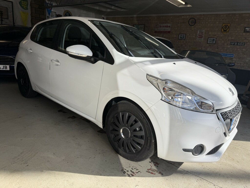 Peugeot 208 1.2 Vti Puretech Access White