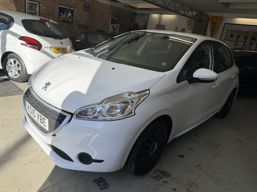 Peugeot 208 1.2 Vti Puretech Access White #3