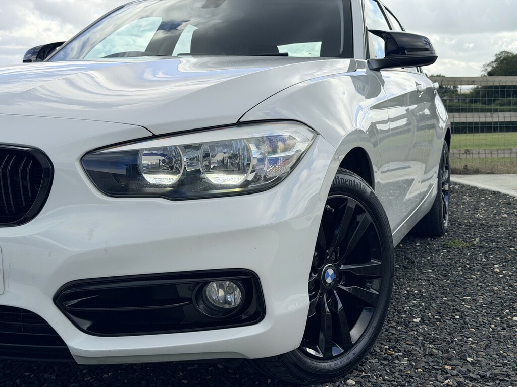 BMW 1 Series 2.0 118D Sport 5-Door White #2