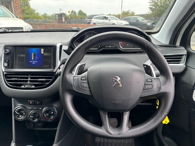Peugeot e-208 E-hdi Active Blue #15