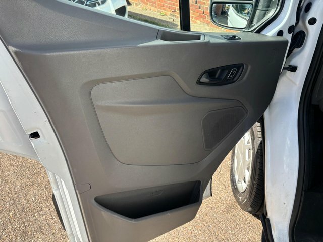 Ford Transit Custom Custom 2.0 Ecoblue 130Ps Low Roof Limited Van Silver #15