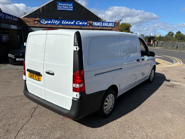 Mercedes-Benz Vito Panel Van White #10
