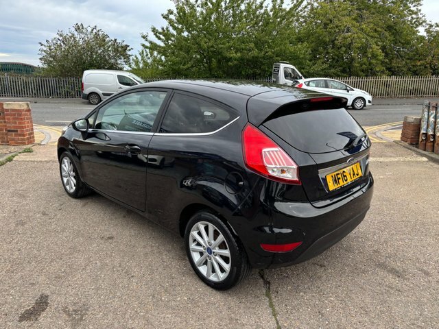 Ford Fiesta Titanium Euro 6 Ss Black #6