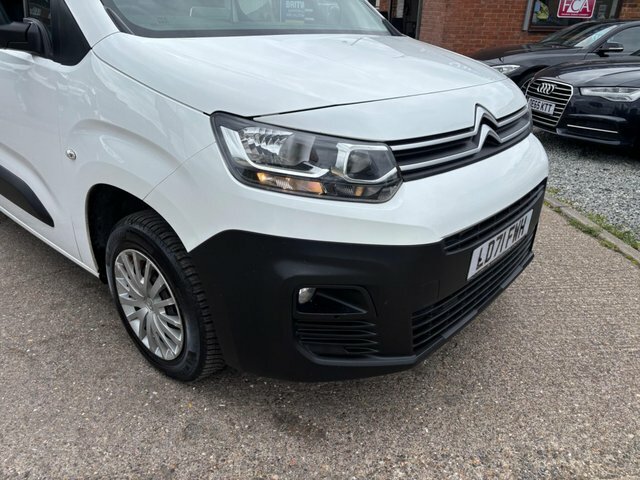 Citroen Berlingo Bluehdi 650 Enterprise M White #4