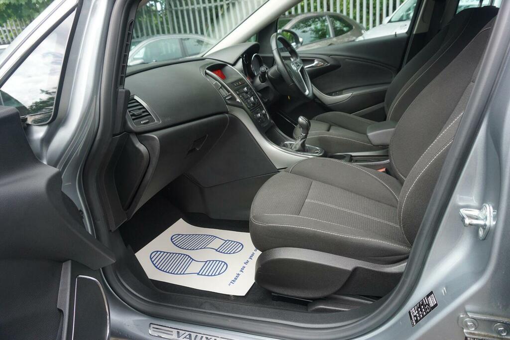 Vauxhall Astra 2.0 Sri Cdti 157 Bhp Silver #16