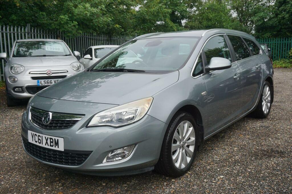 Vauxhall Astra 1.6 16V Se Sports Tourer Euro 5 Silver #2