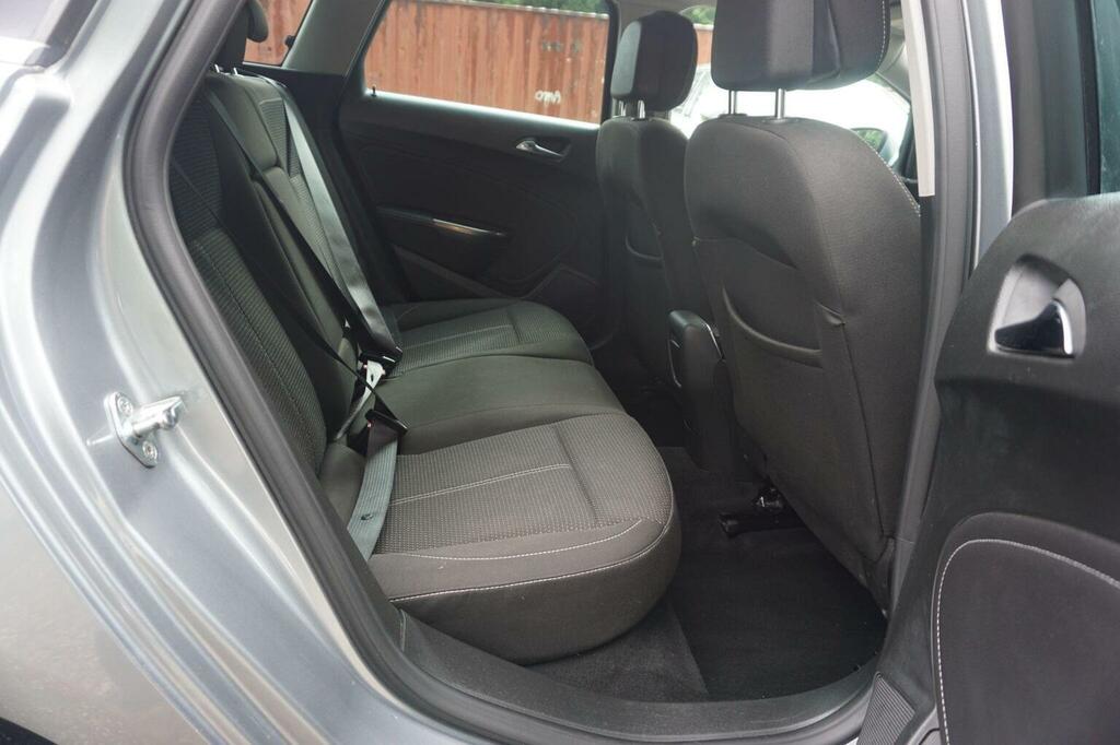 Vauxhall Astra 2.0 Sri Cdti 157 Bhp Silver #14