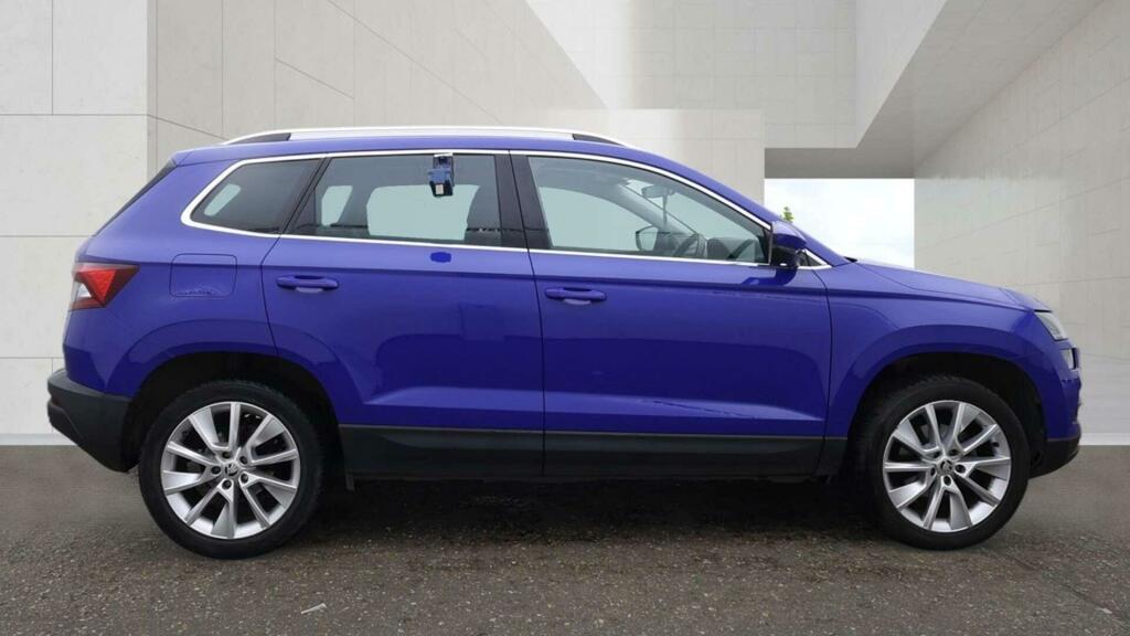 Skoda Karoq Se L Blue #5
