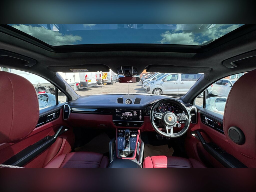 Porsche Cayenne 4.0T V8 Gpf Turbo Suv Tiptronics 4Wd Eu White #3