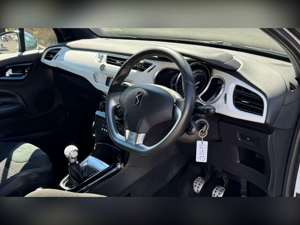 Citroen DS3 E-hdi Airdream Dstyle Plus Yellow #7