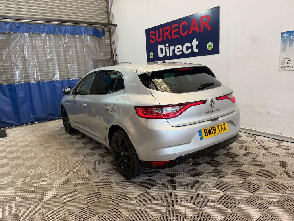 Renault Megane Iconic White #13