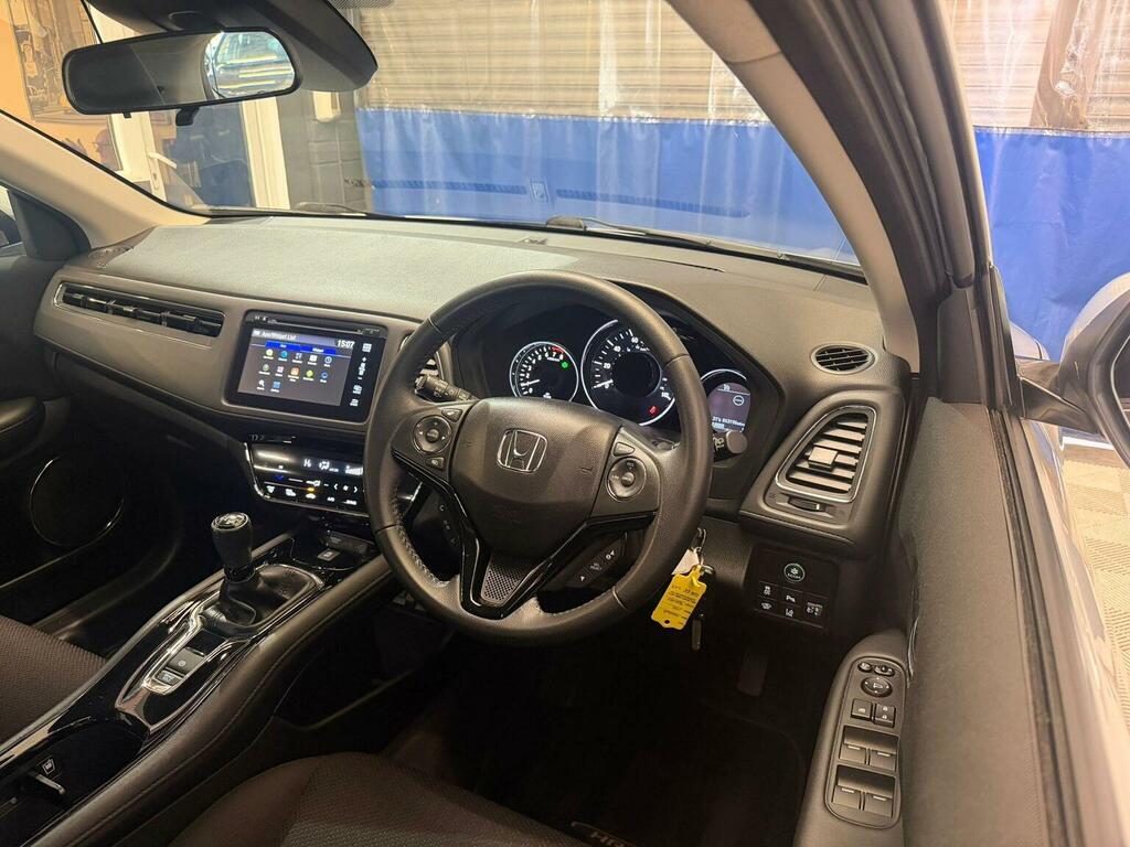 Honda Hr-V Hatchback Black #12
