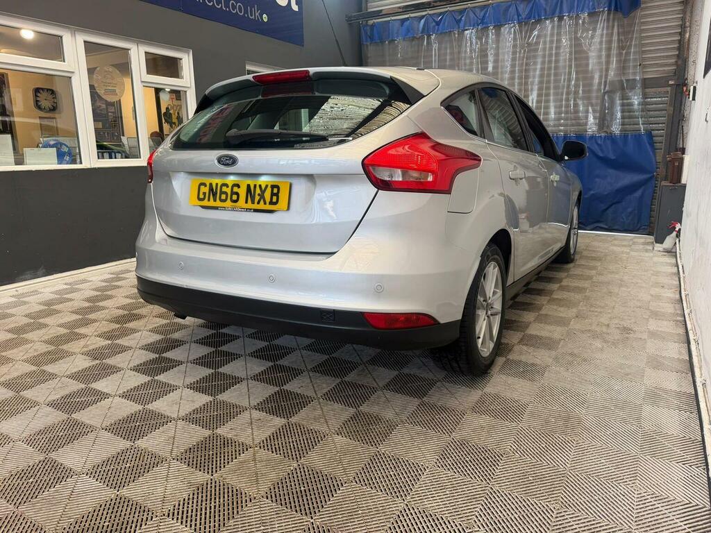 Ford Focus Hatchback 1.5 Tdci Zetec Euro 6 Ss 201666 Silver #4