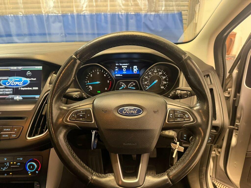 Ford Focus Hatchback 1.5 Tdci Zetec Euro 6 Ss 201666 Silver #2