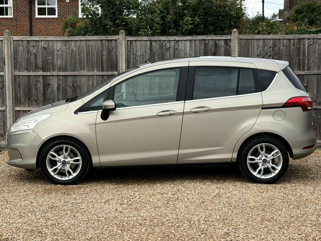 Ford B-Max 1.0 Ecoboost 125 Titanium X Red #13