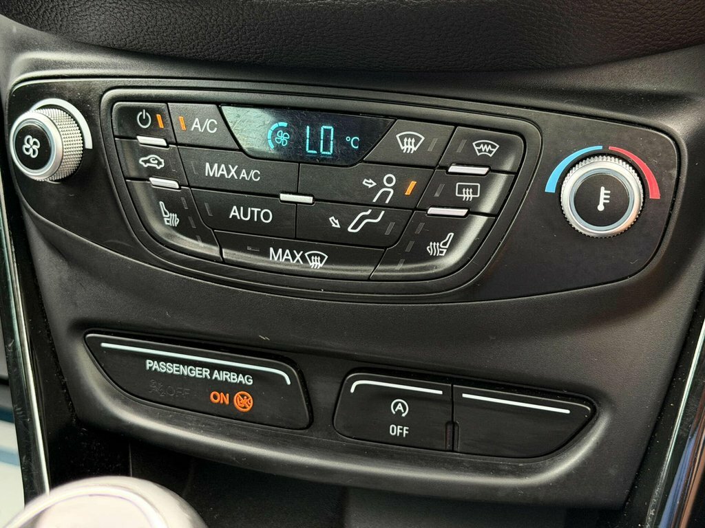 Ford B-Max 1.0 Ecoboost 125 Titanium X Red #52