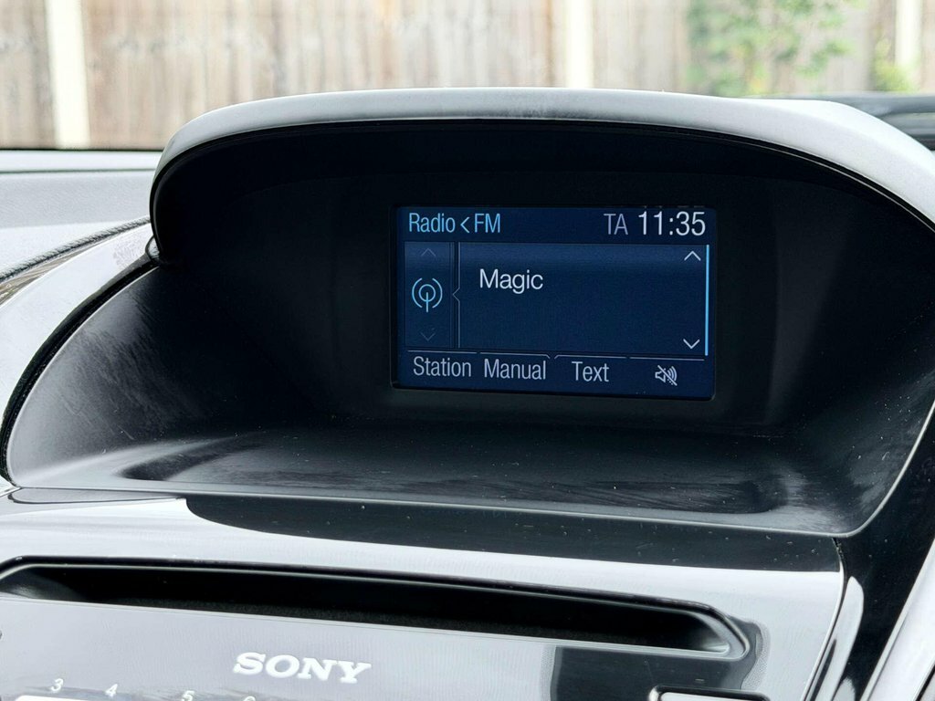 Ford B-Max 1.0 Ecoboost 125 Titanium X Red #55