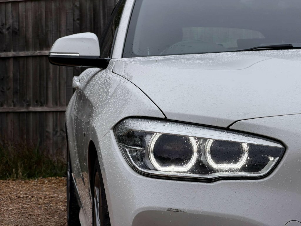 BMW 1 Series Shadow Edition Black #18