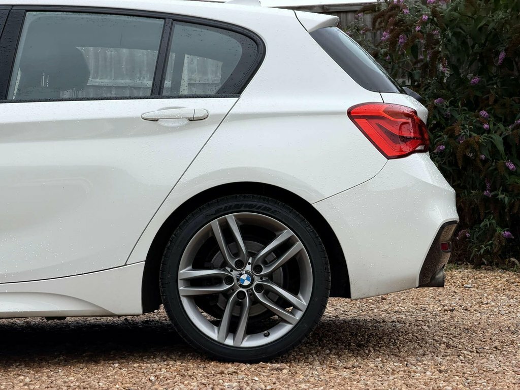 BMW 1 Series Shadow Edition Black #21