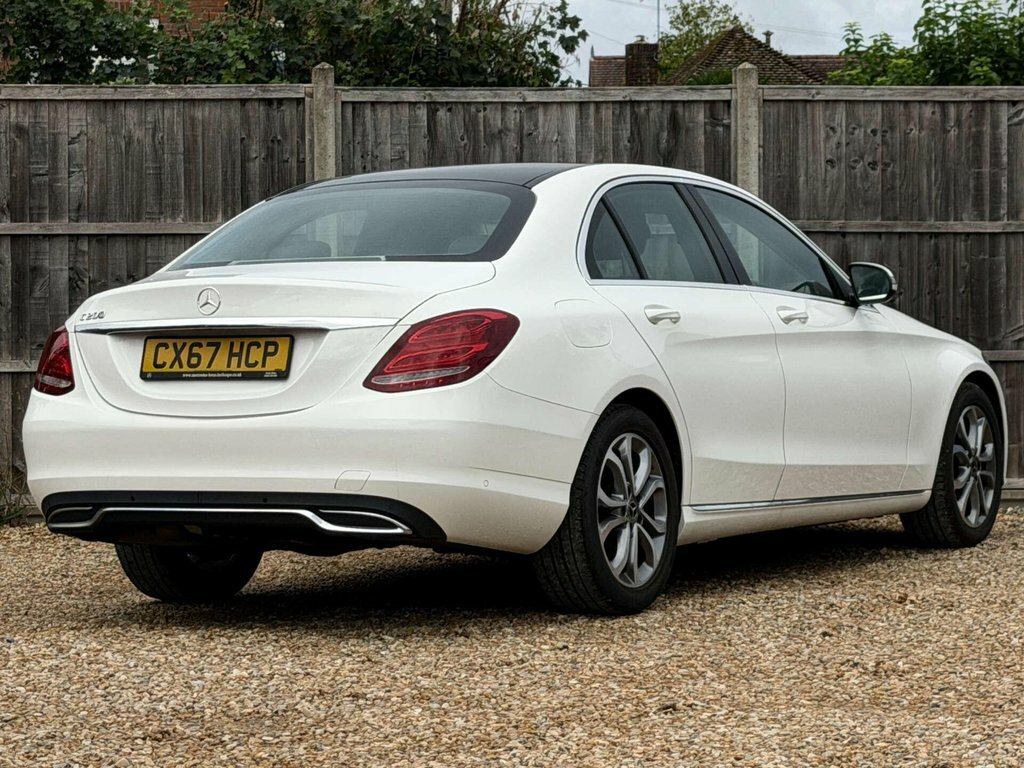 Mercedes-Benz C Class 2L Sport CX67HCP White #3