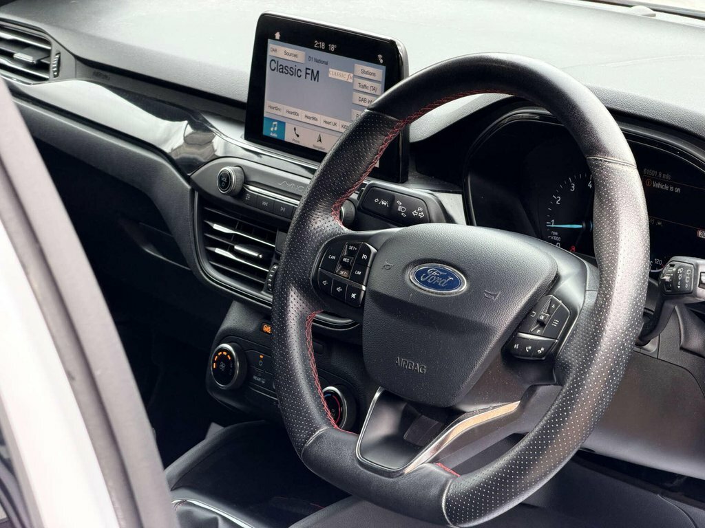 Ford Focus Titanium 1.0 125Ps Silver #38
