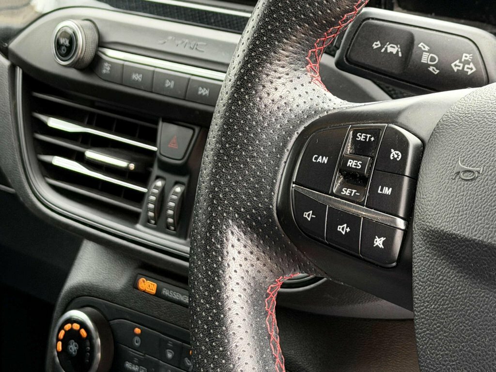 Ford Focus Titanium 1.0 125Ps Silver #39