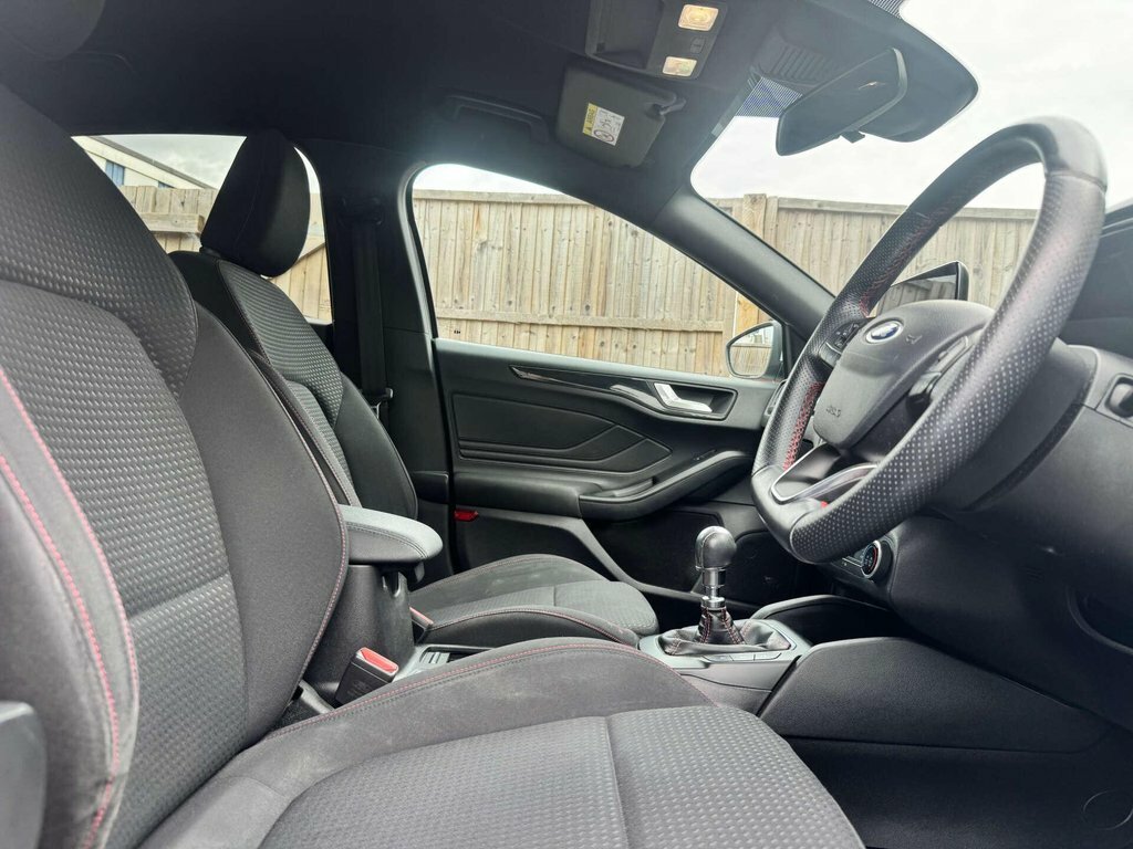 Ford Focus Titanium 1.0 125Ps Silver #29