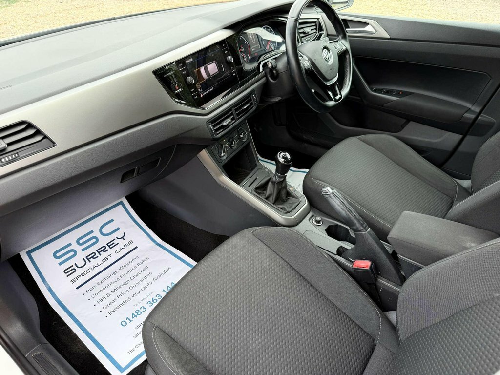 Volkswagen Polo 1L Se White #5