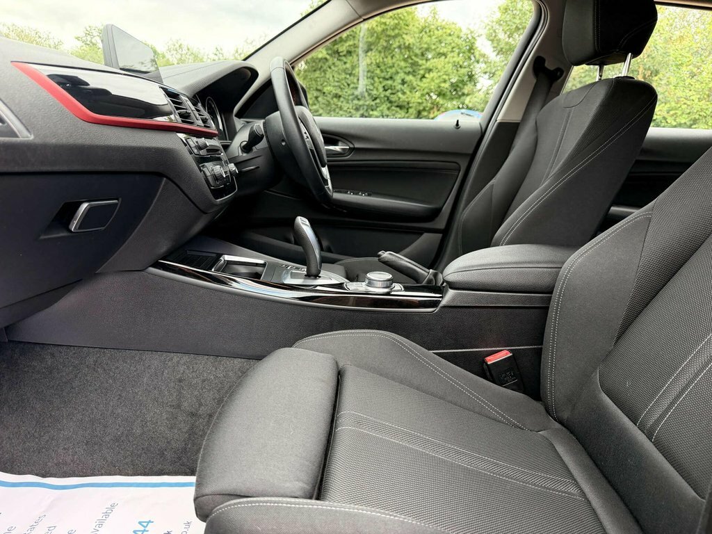 BMW 1 Series 1.5L Sport Black #6