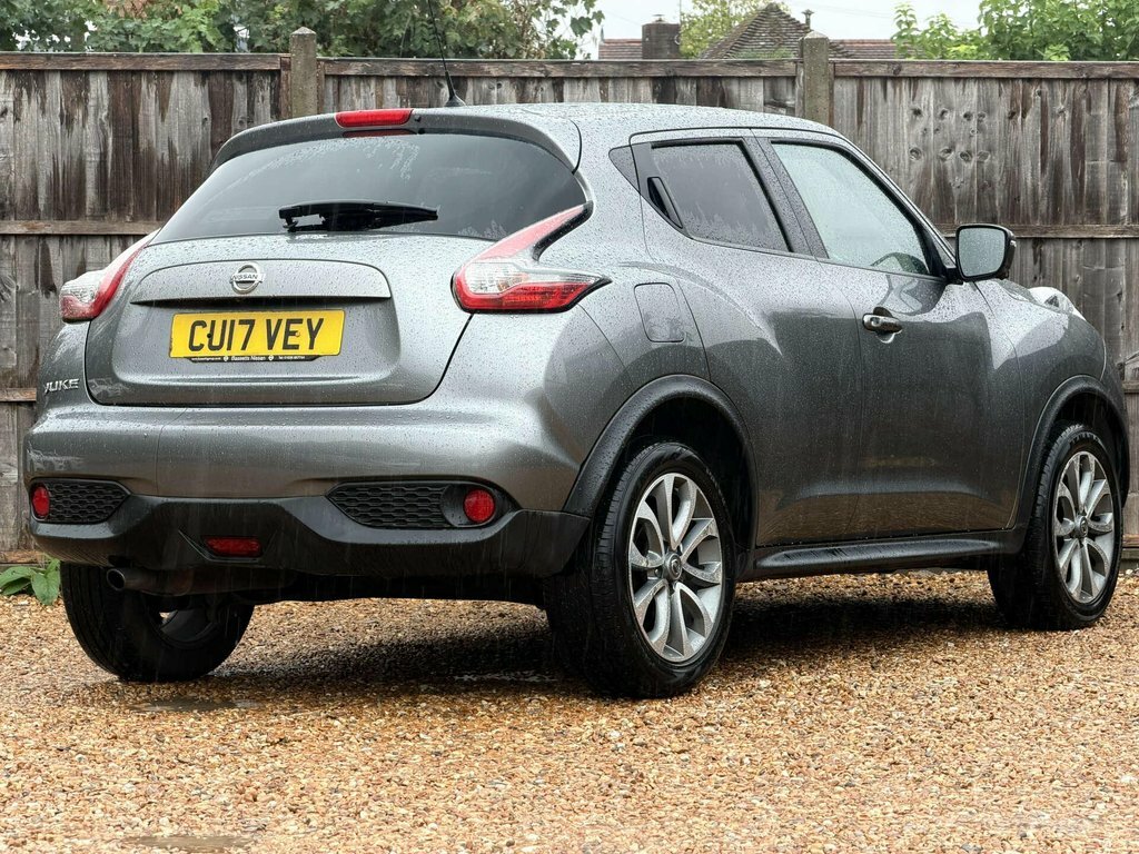 Nissan Juke 1.2L Tekna Grey #2