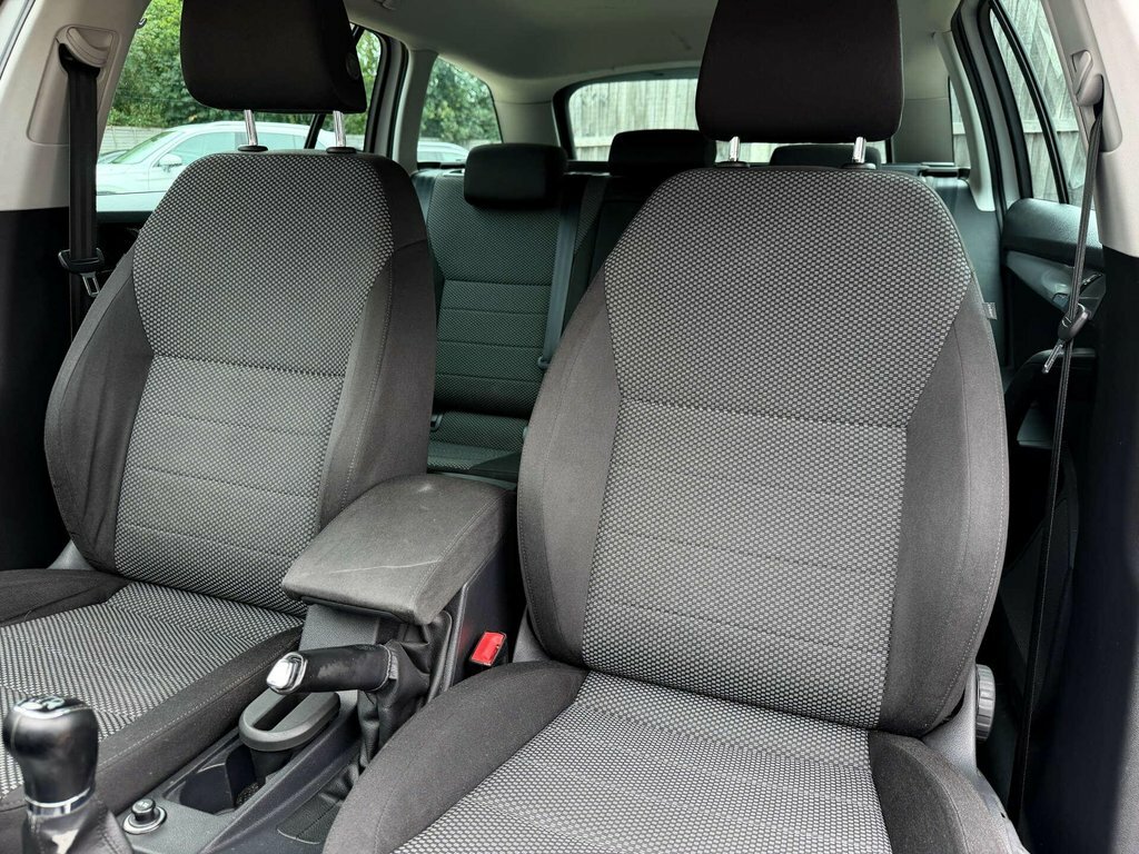 Skoda Octavia 1.6 Tdi Se Grey #30