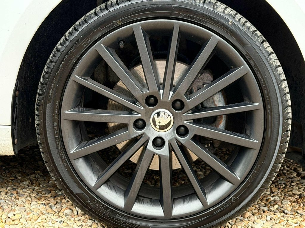 Skoda Octavia 1.6 Tdi Se Grey #24