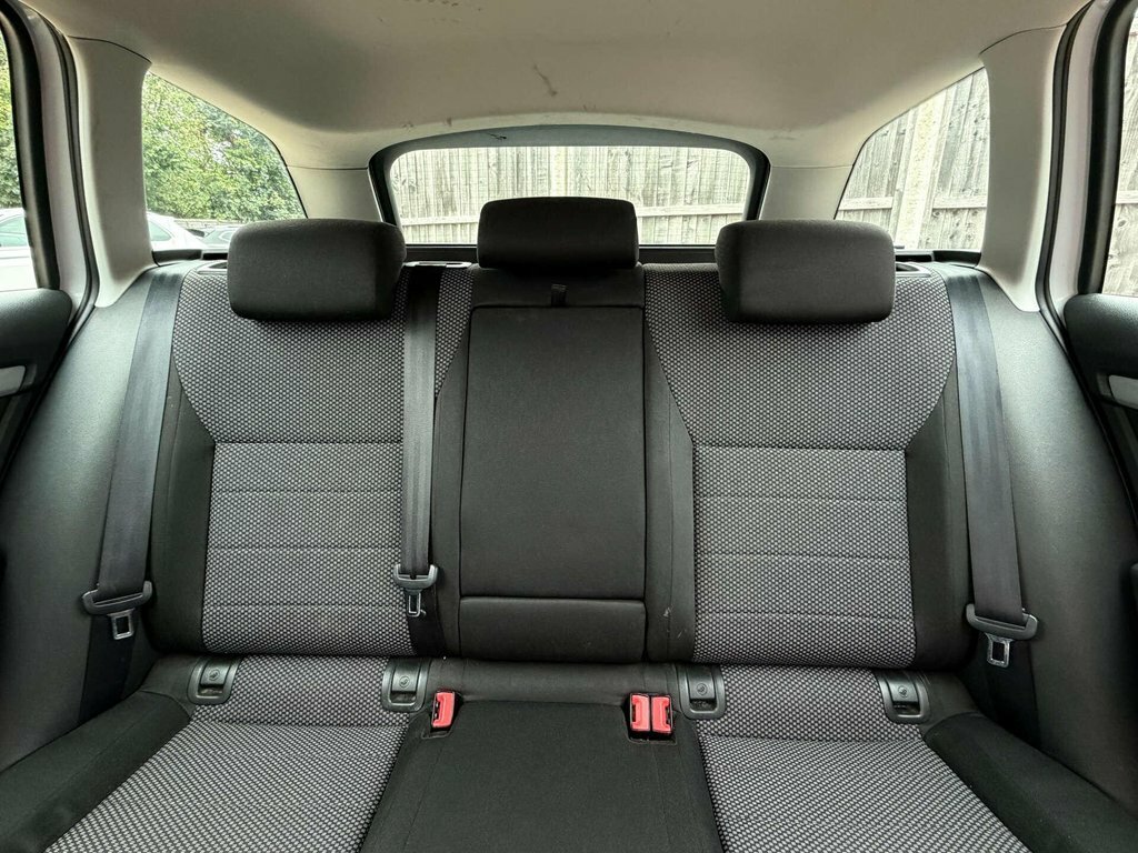 Skoda Octavia 1.6 Tdi Se Grey #35