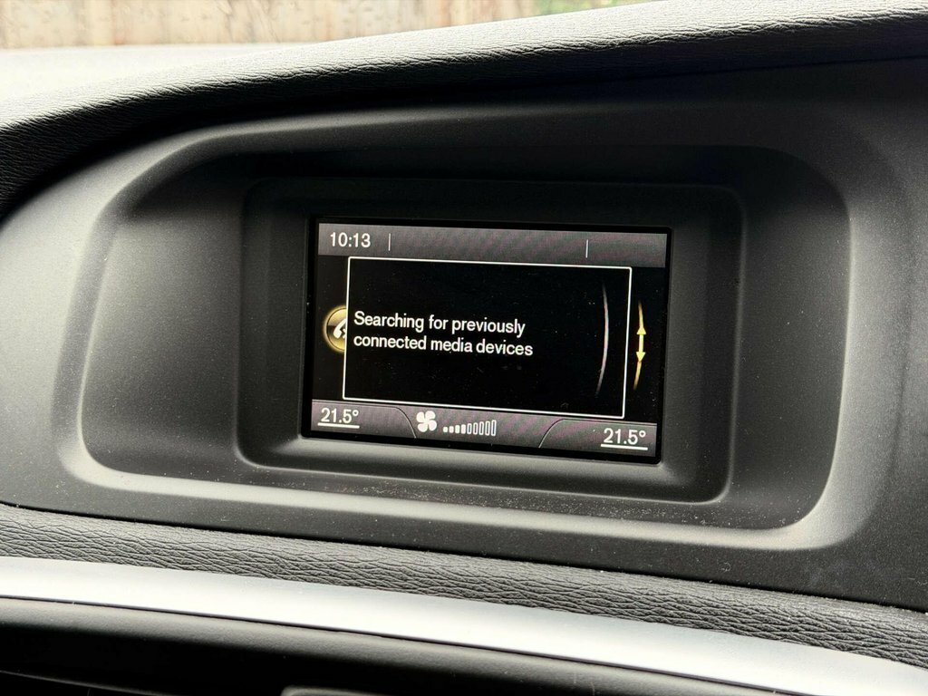 Volvo V40 2L Momentum Grey #55