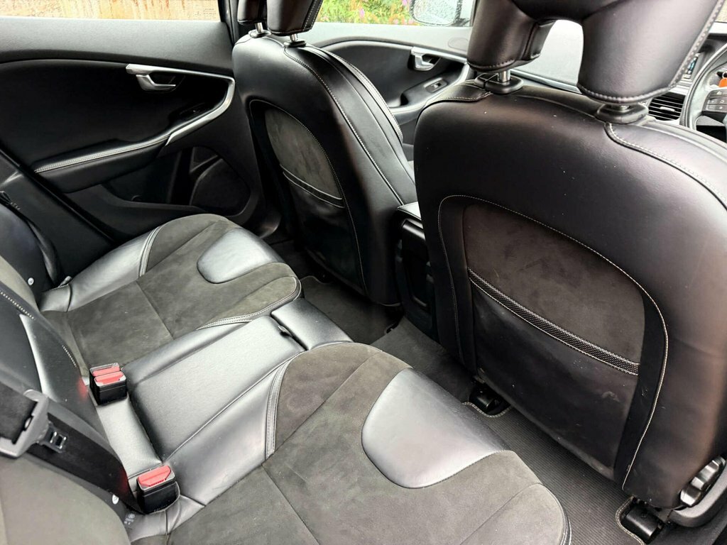 Volvo V40 2L Momentum Grey #35