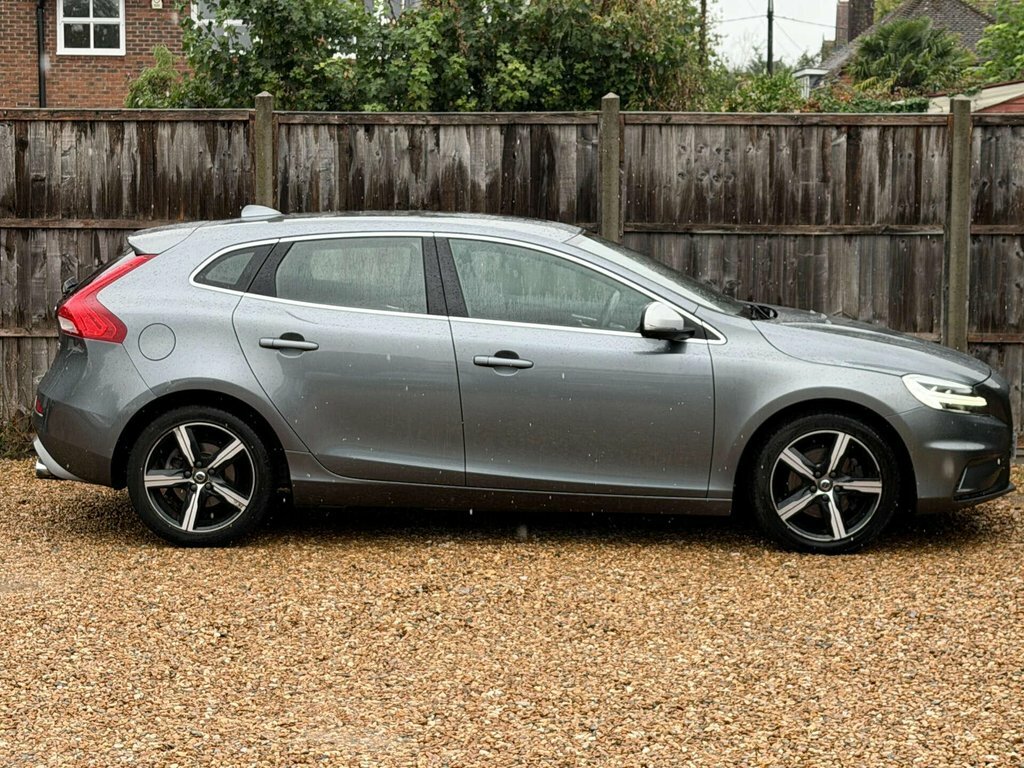 Volvo V40 2L Momentum Grey #14