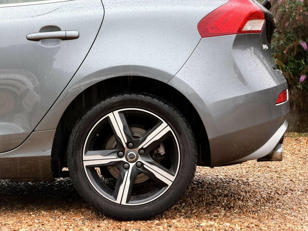 Volvo V40 2L Momentum Grey #21