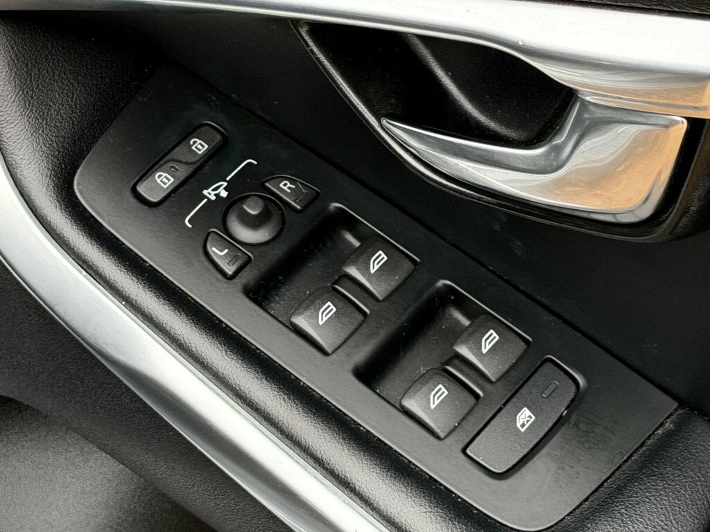 Volvo V40 2L Momentum Grey #48