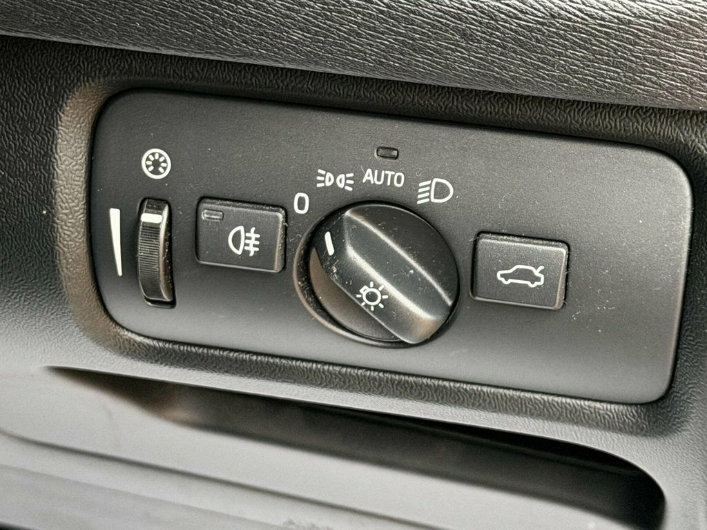 Volvo V40 2L Momentum Grey #46